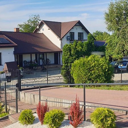 Апартаменти Біля Рондо - Mieszkanie Przy Rondzie Przemyśl Dış mekan fotoğraf
